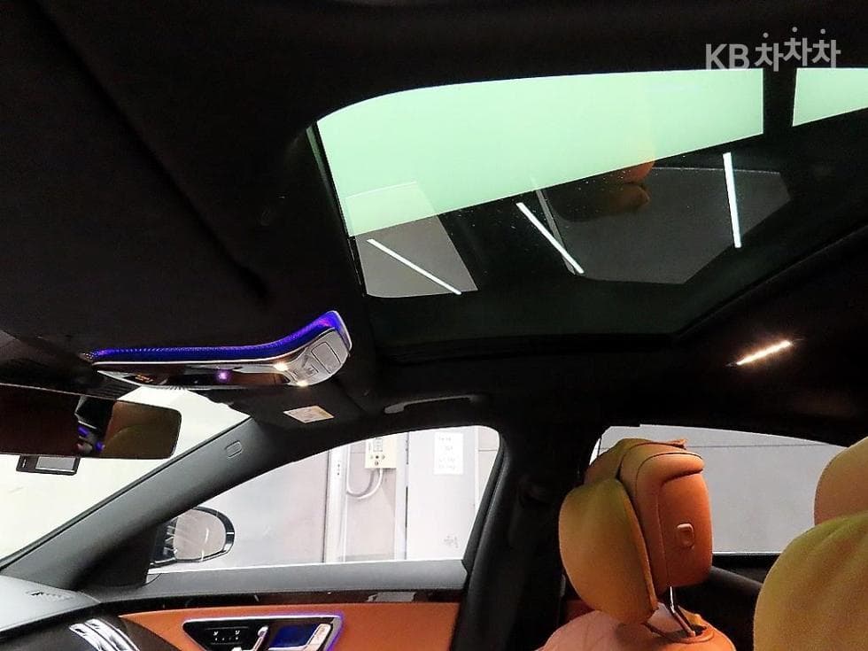 Mercedes-Benz - S-Class | S500L 4Matic Base 17