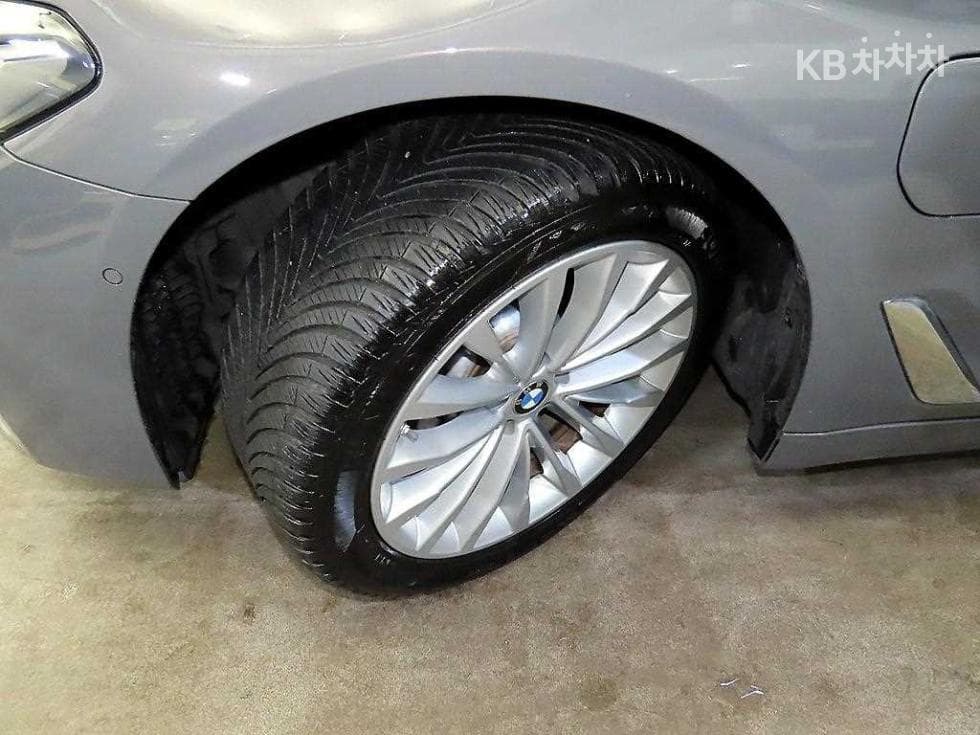 بي إم دبليو - 5-Series | All New 530 Luxury Line 20
