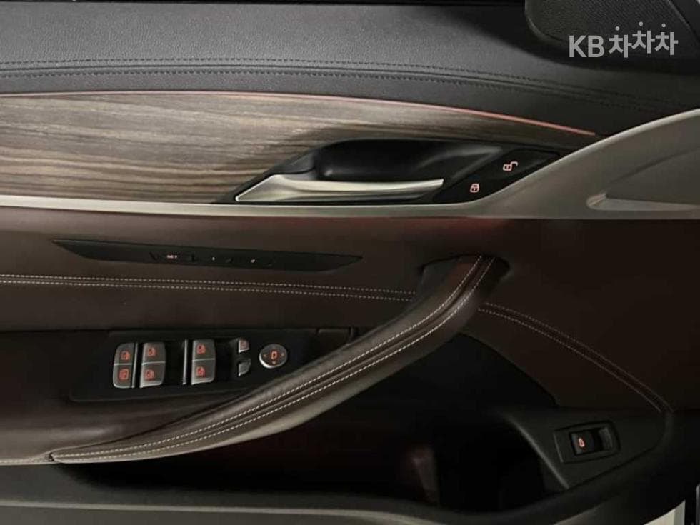بي إم دبليو - 5-Series | All New 530 xDrive M Sport Plus 13
