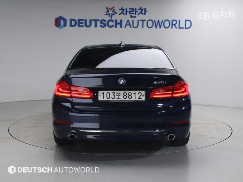 BMW - 5-Series | All New 530 Luxury Plus 3