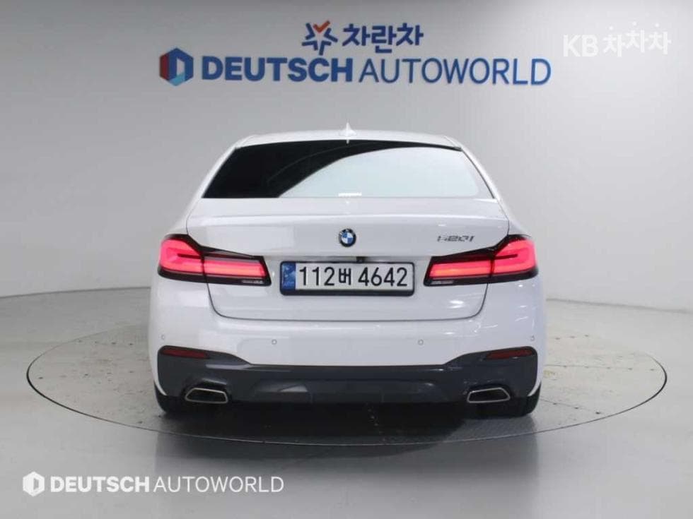 بي إم دبليو - 5-Series | All New 520 M Sport 4