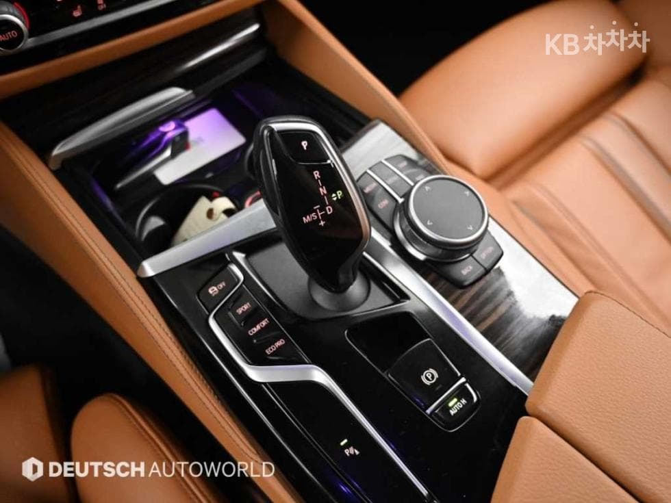 بي إم دبليو - 5-Series | All New 520 M Sport 9