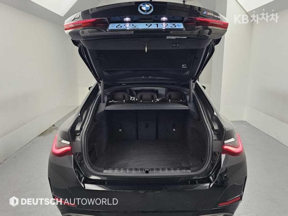 BMW - i4 | M50 Pro 19