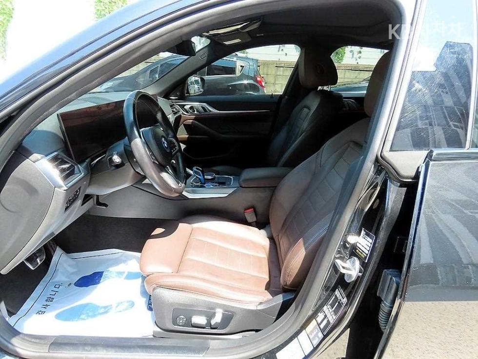 بي إم دبليو - i4 | eDrive40 M Sport Pro 5