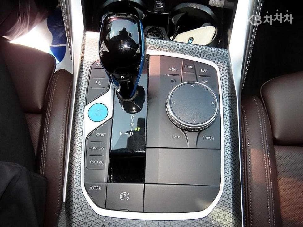 بي إم دبليو - i4 | eDrive40 M Sport Pro 10