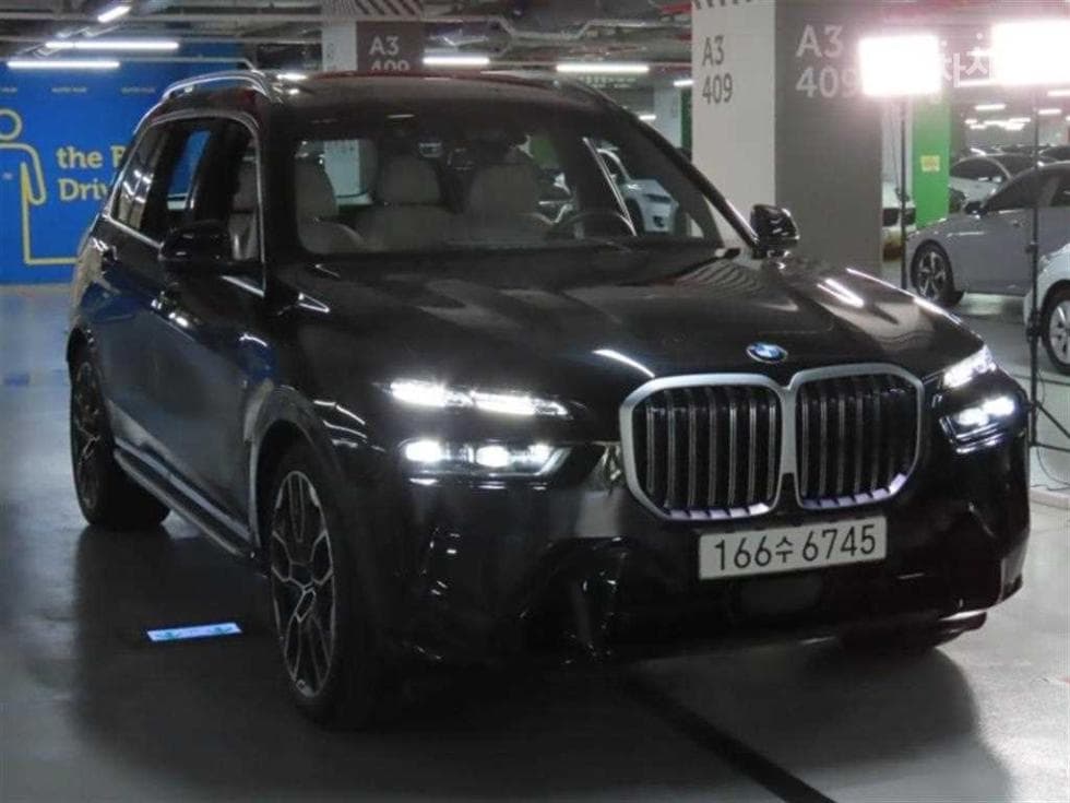 BMW - X7 | xDrive 40 M Sport 2