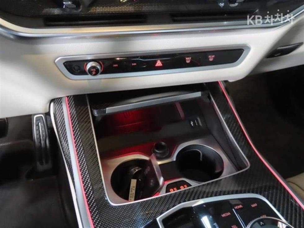 BMW - X7 | xDrive 40 M Sport 7