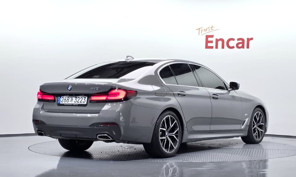 BMW - 5-Series | All New 530 M Sport 4