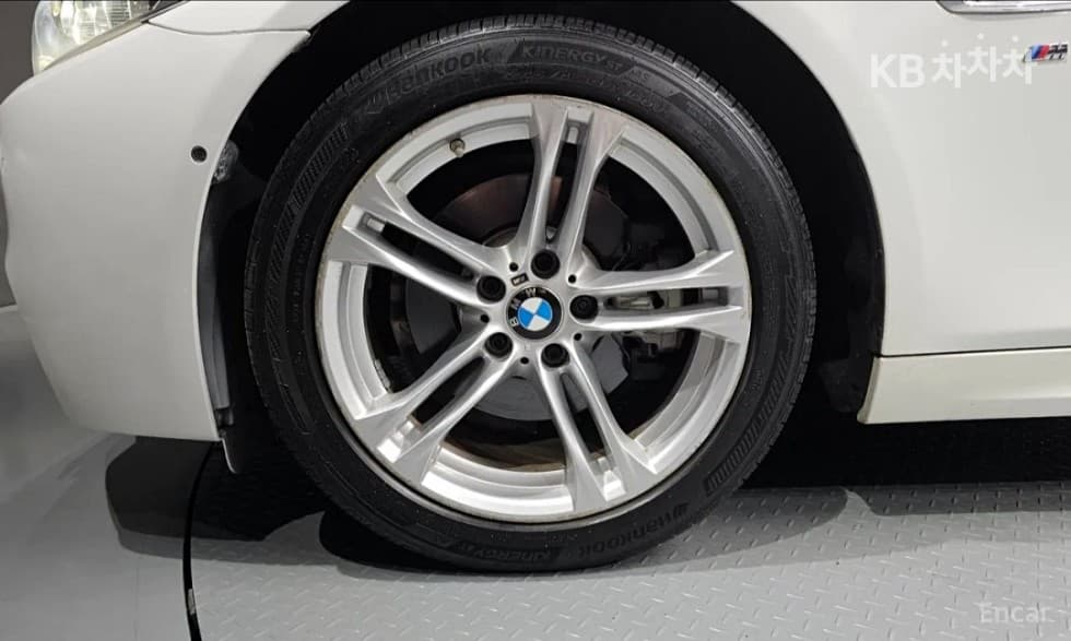 BMW - 5-Series | New 528 xDrive M Dynamic F10 20