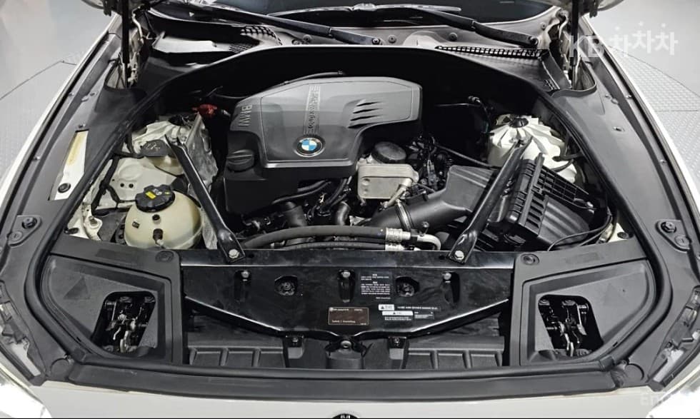 BMW - 5-Series | New 528 xDrive M Dynamic F10 6
