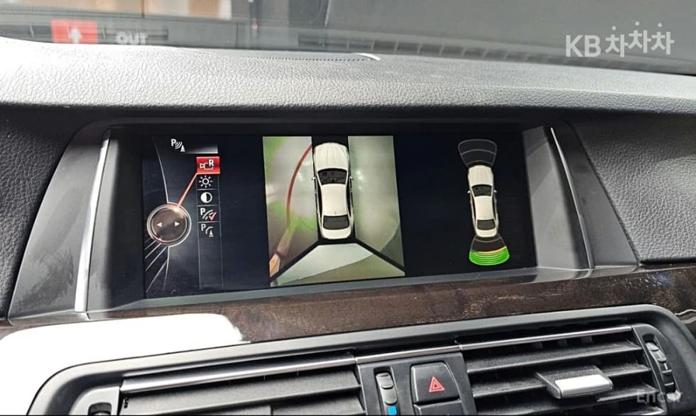 BMW - 5-Series | New 528 xDrive M Dynamic F10 13