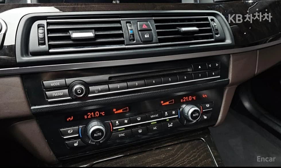 BMW - 5-Series | New 528 xDrive M Dynamic F10 15