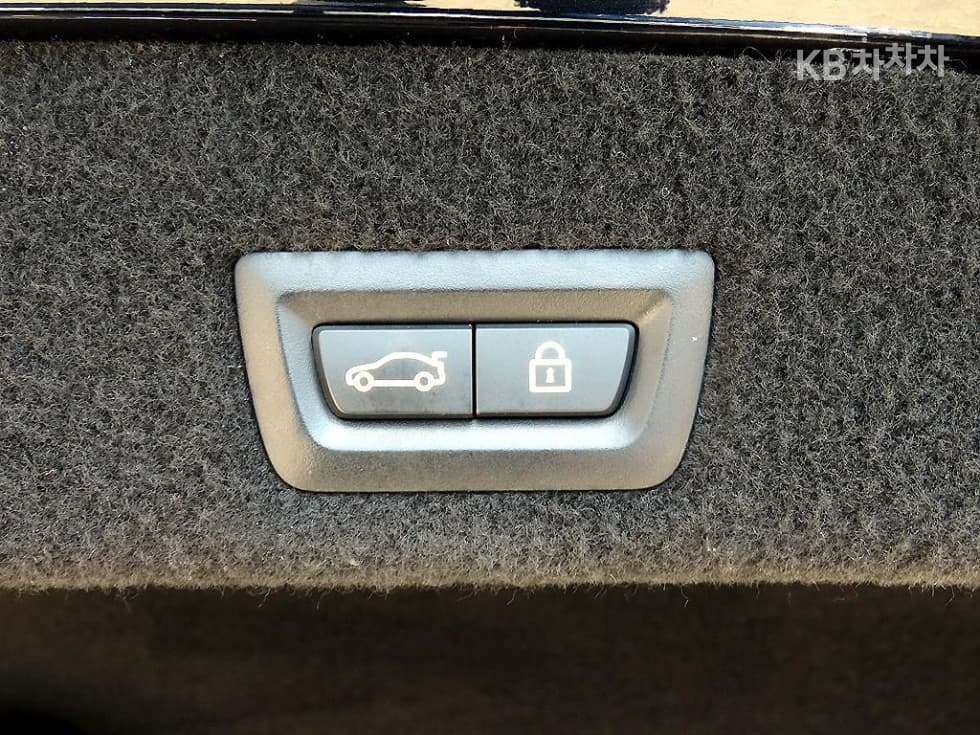 بي إم دبليو - 7-Series | M760Li xDrive Base 15