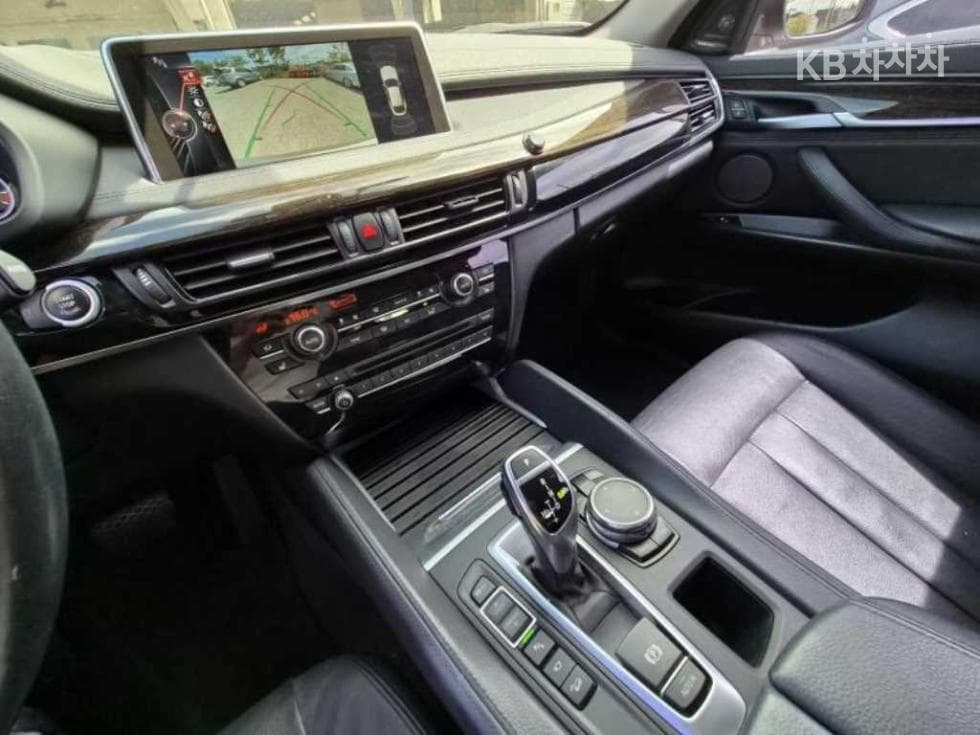 BMW - X6 | xDrive 30 Base 9