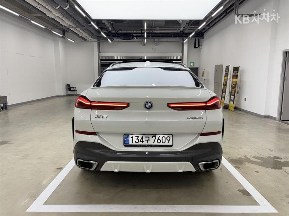 BMW - X6 | xDrive 40 M Sport Package 5