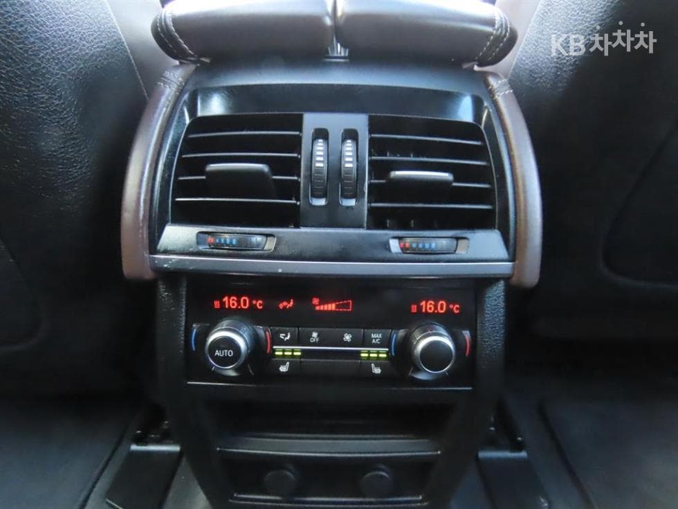 BMW - X5 | xDrive M50 7