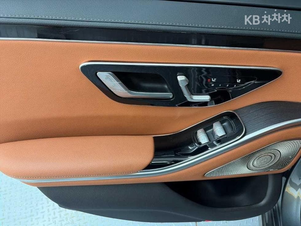 Mercedes-Benz - S-Class | S350 Base 13