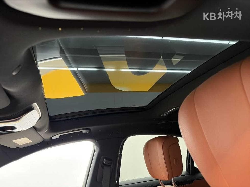 Mercedes-Benz - S-Class | S350 Base 16