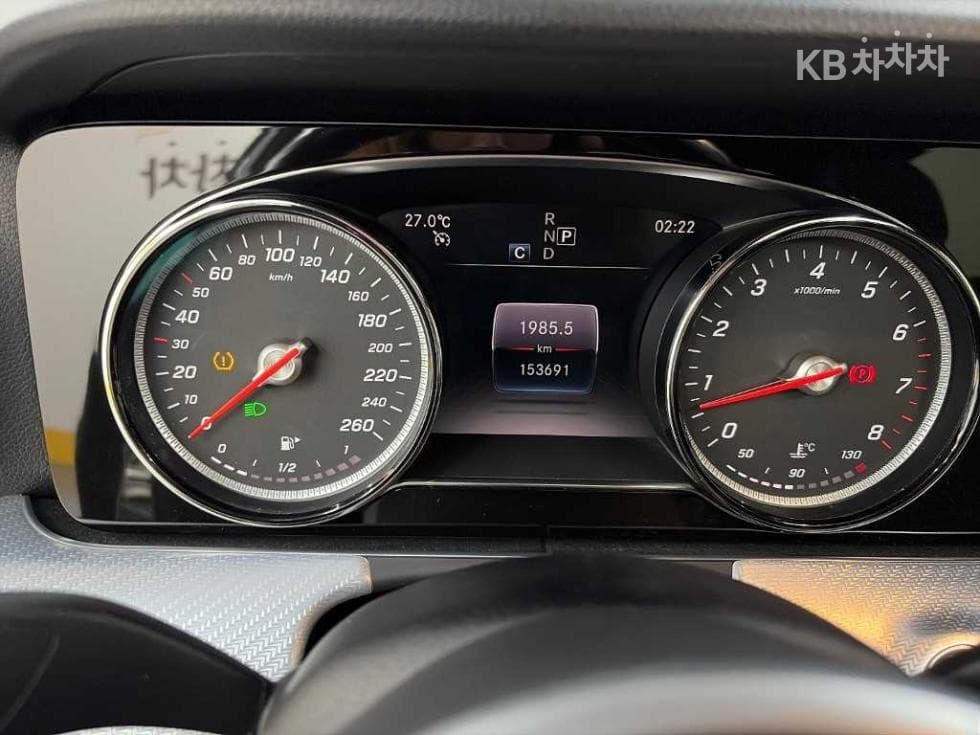 Mercedes-Benz - E-Class | E250 Avantgarde 6