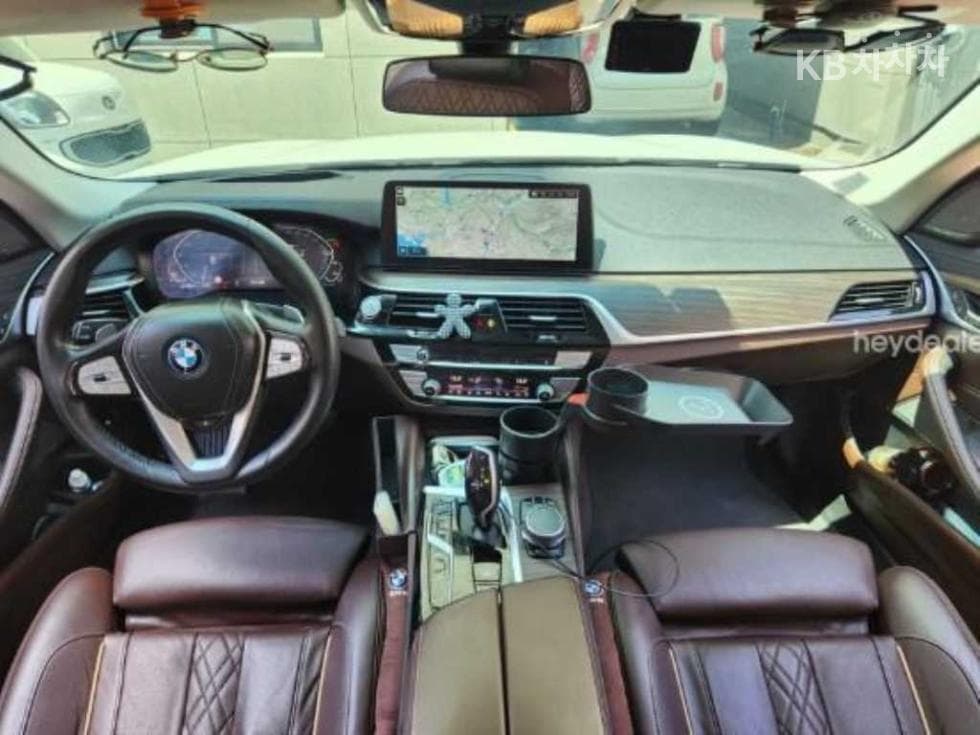 BMW - 5-Series | All New 530 M Sport 4