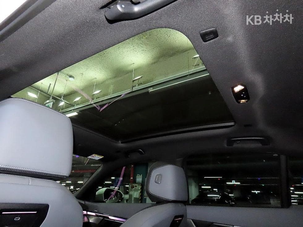 BMW - i5 | eDrive 40 M Sport 16