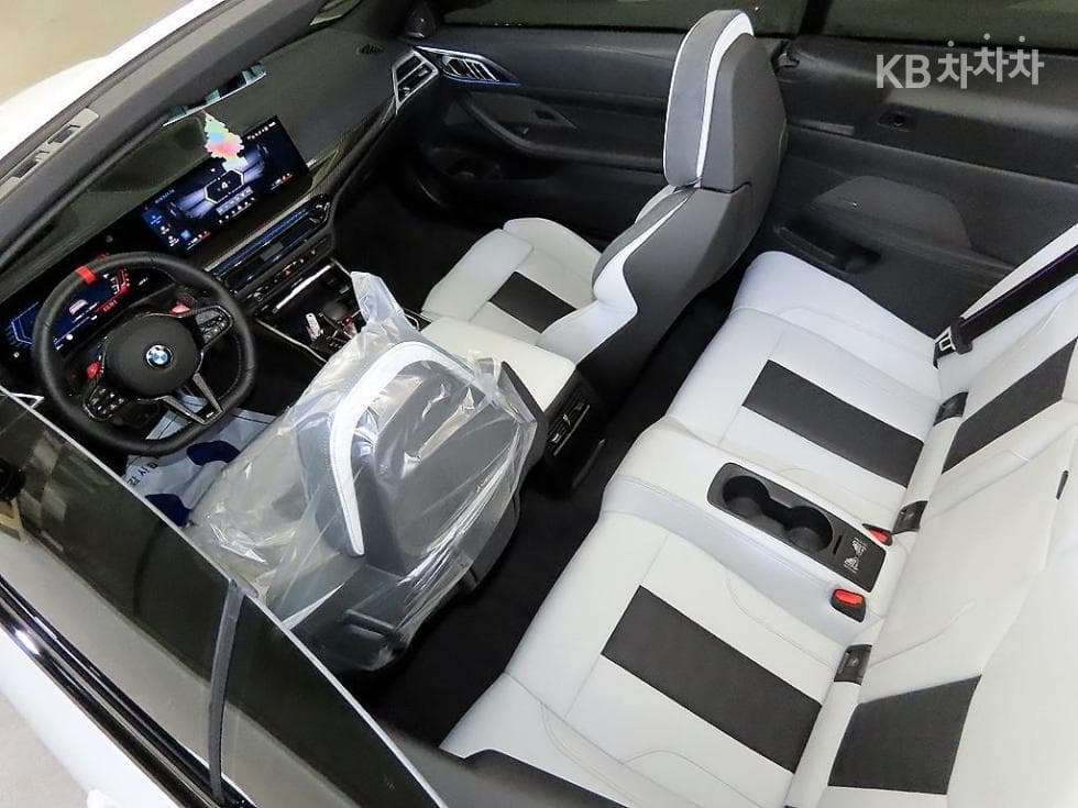 BMW - M4 | MSeries Convertible Competition M xDrive G82 10