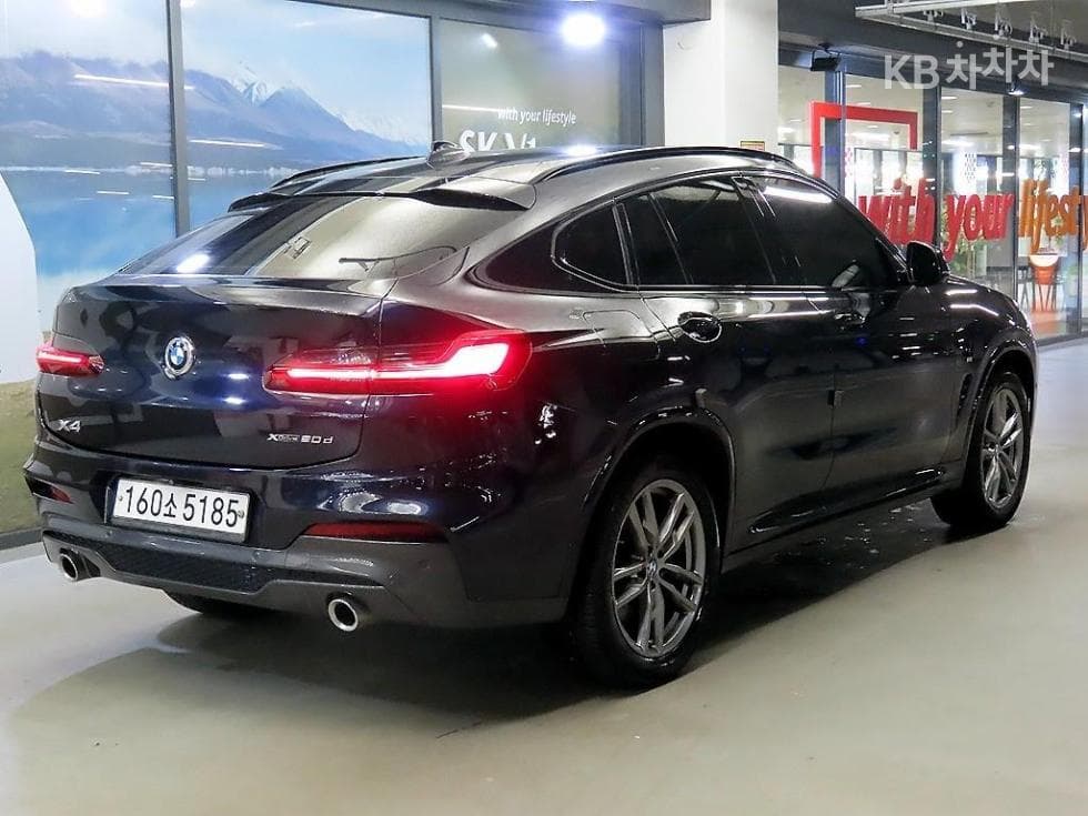 BMW - X4 | New xDrive 20 M Sport Pakage 4
