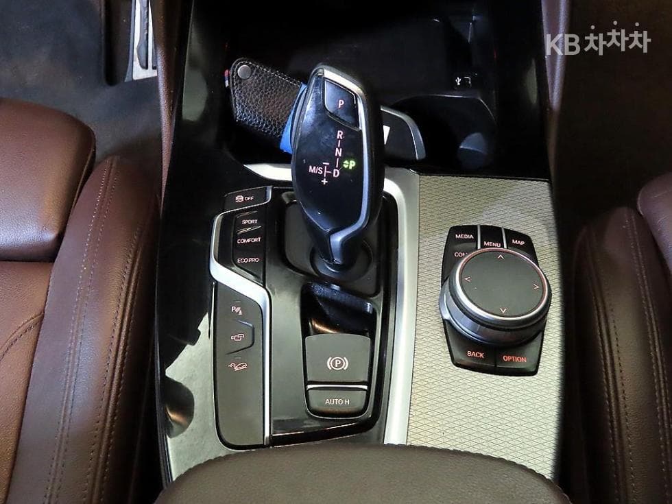 BMW - X4 | New xDrive 20 M Sport Pakage 12