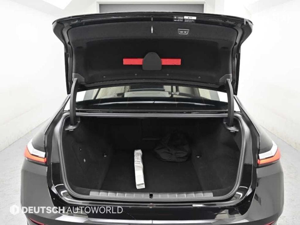 BMW - 7-Series | 750 xDrive M Sport Executive 19