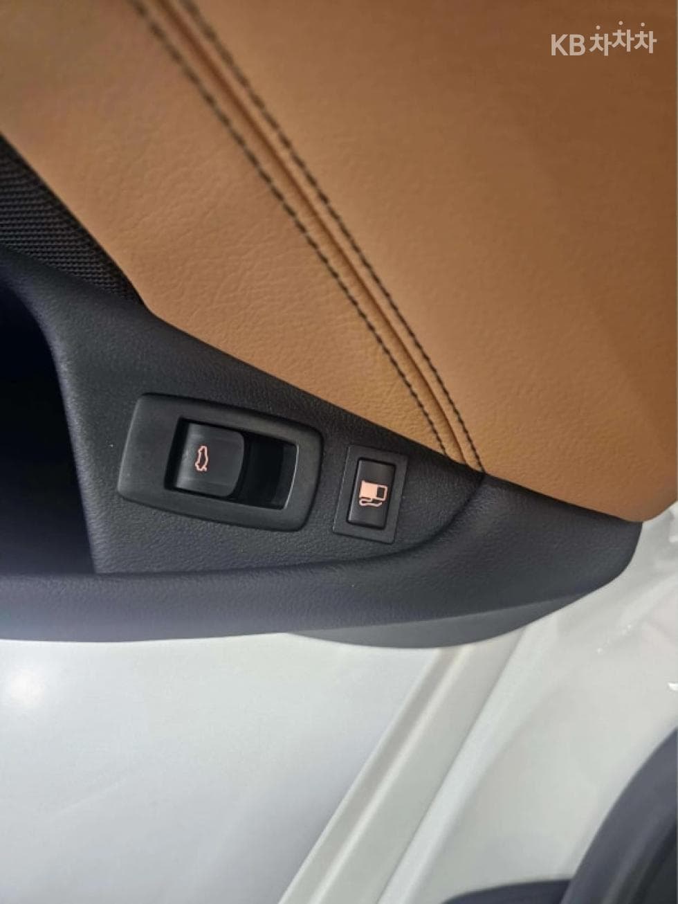 BMW - 5-Series | All New 530 Luxury Line 21