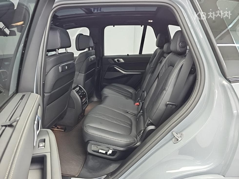 BMW - X5 | xDrive 40 M Sport 12