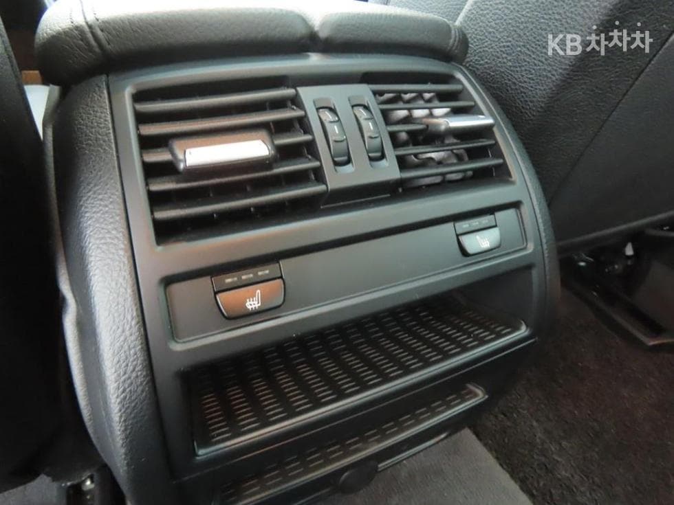 BMW - 5-Series | New 520 M Dynamic F10 17