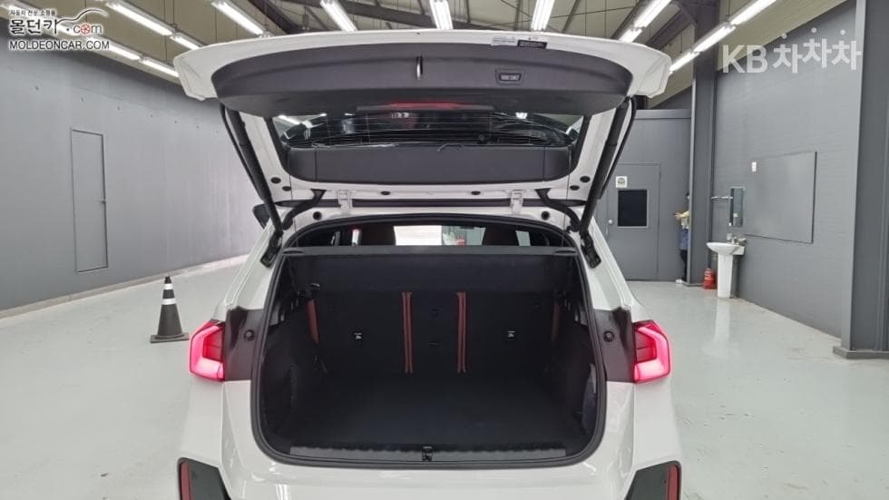 BMW - X1 | xDrive20 M Sport 18