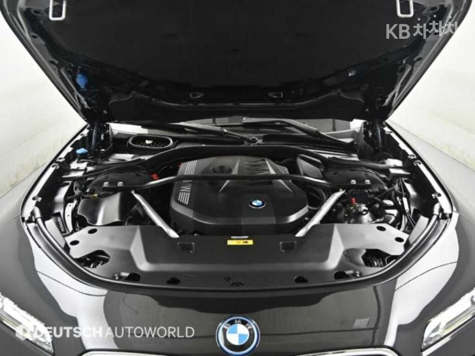 BMW - 7-Series | 750 xDrive DPE Executive 6