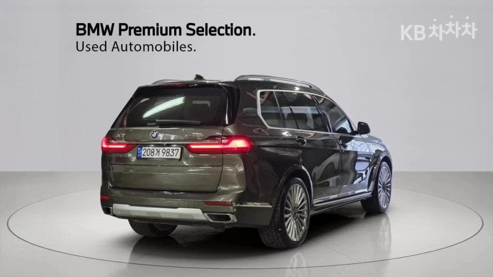 بي إم دبليو - X7 | xDrive 40 ThePure 7Seater 3