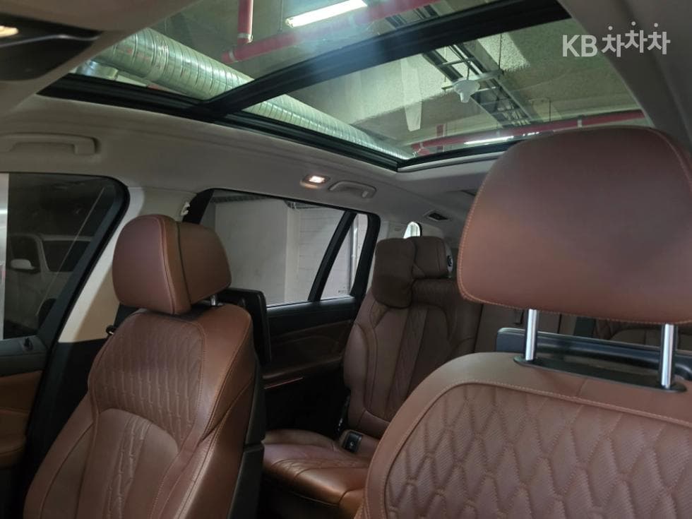 بي إم دبليو - X7 | xDrive 40 ThePure 7Seater 12