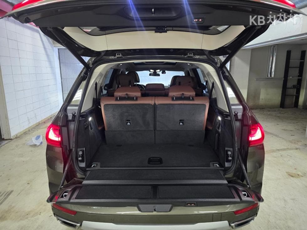 بي إم دبليو - X7 | xDrive 40 ThePure 7Seater 13