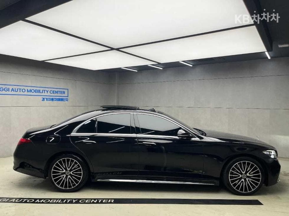 Mercedes-Benz - S-Class | S400 4Matic Base 2