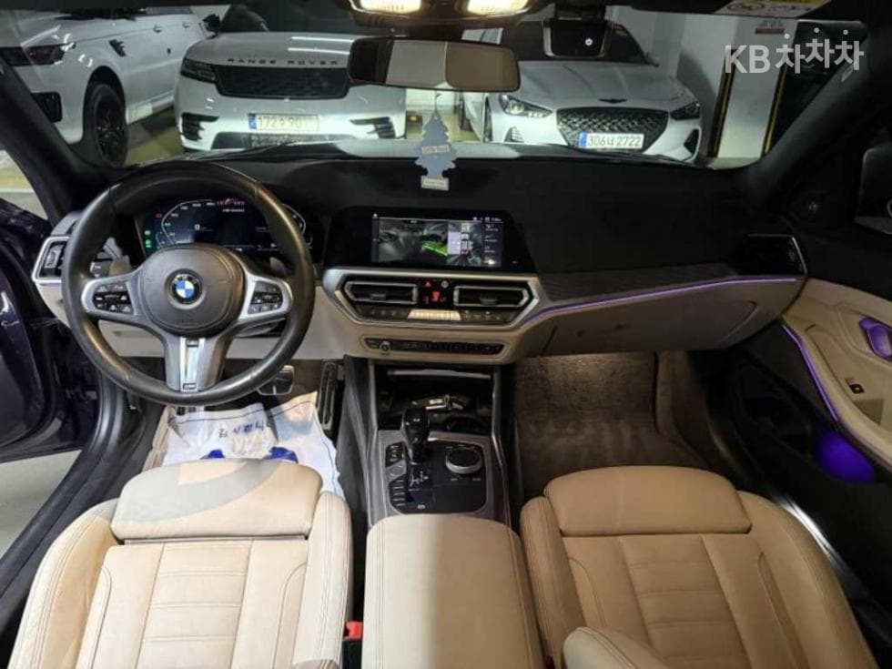 BMW - 3-Series | M340 Base 7