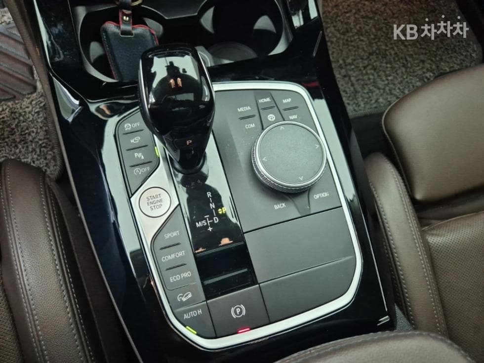 BMW - X4 | New xDrive 20 xLine 8