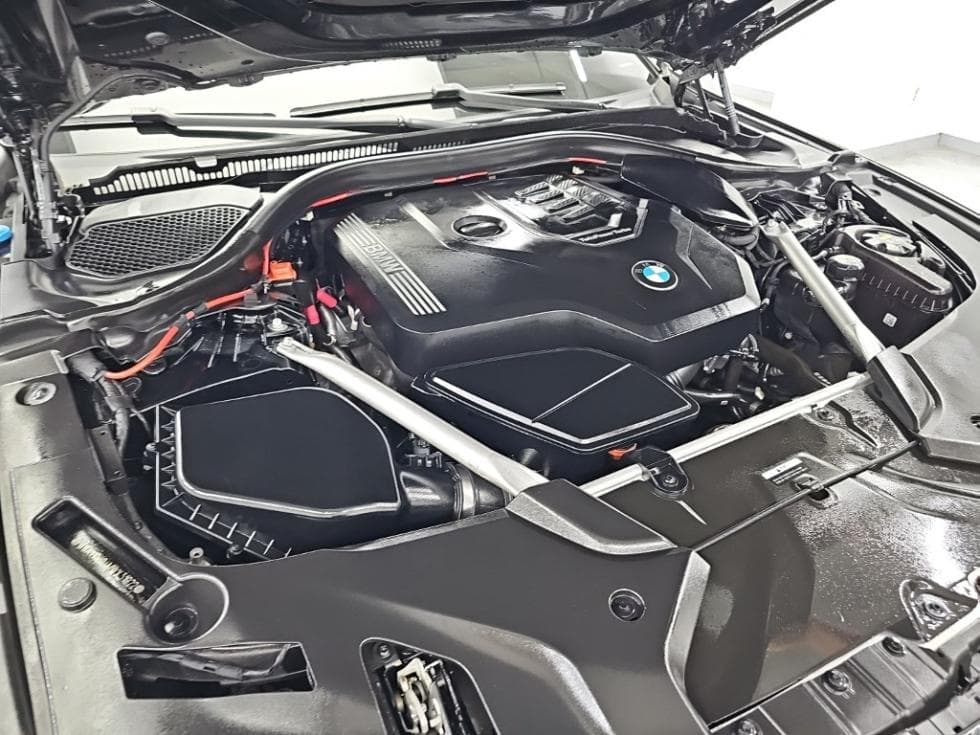 بي إم دبليو - 5-Series | All New 520 Luxury 5