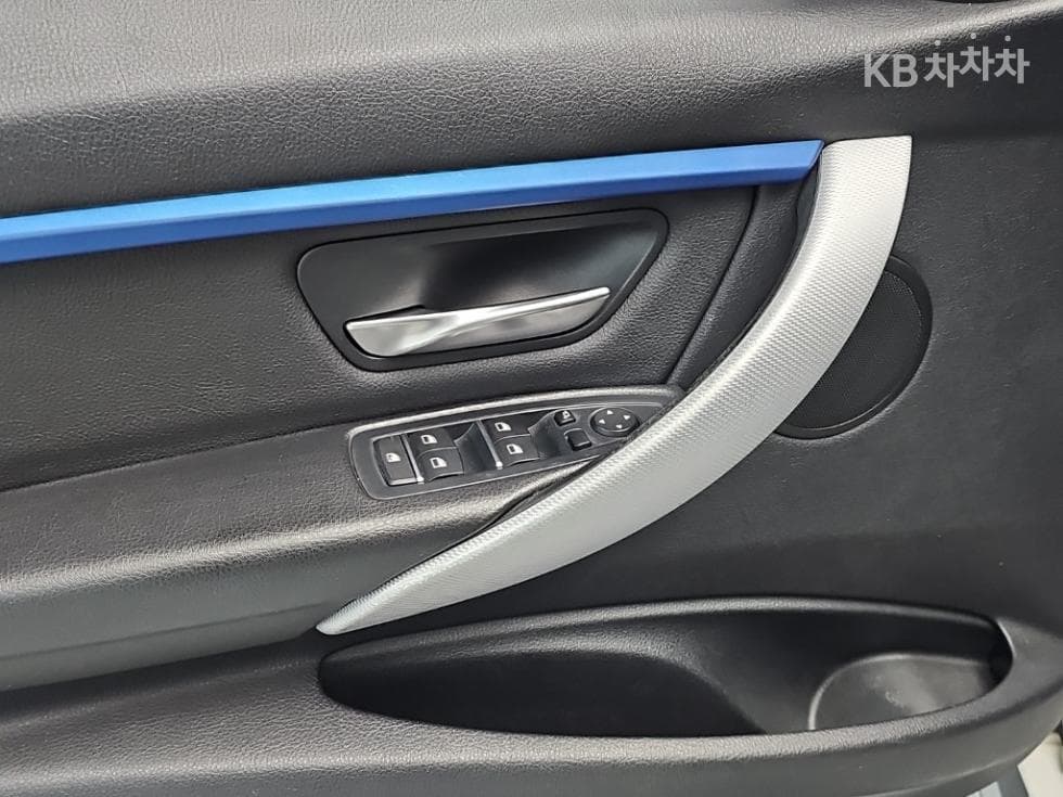 بي إم دبليو - 3-Series | New 320 M Sport F30(12~) 16
