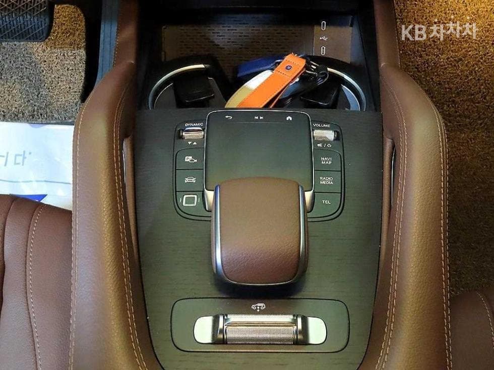 Mercedes-Benz - GLE-Class | 350 4Matic Base 13
