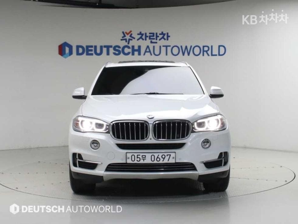 BMW - X5 | xDrive 30 Base 3