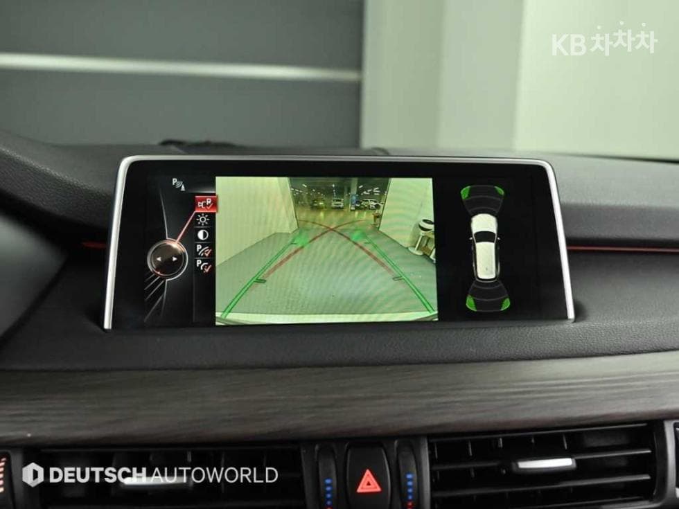 BMW - X5 | xDrive 30 Base 15