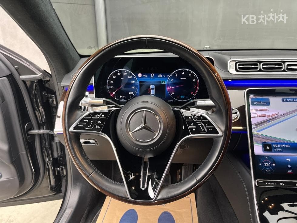 Mercedes-Benz - S-Class | S580L 4Matic Base 9