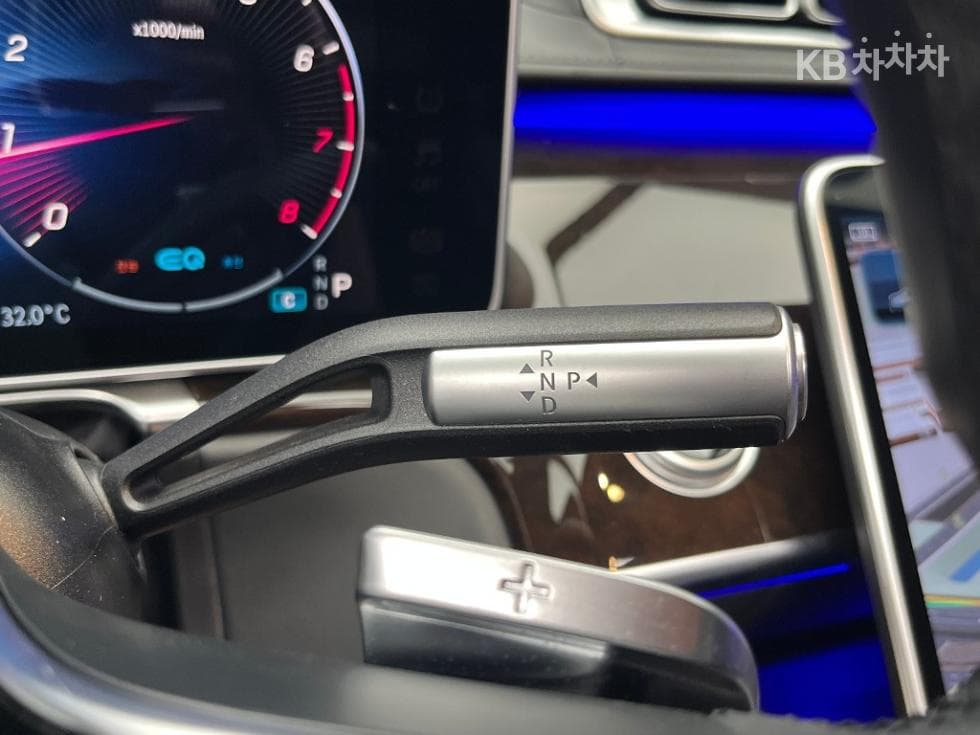 Mercedes-Benz - S-Class | S580L 4Matic Base 10