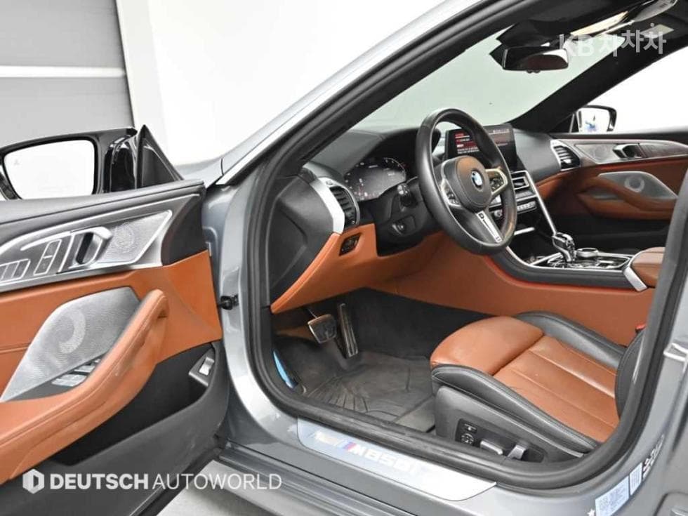 BMW - 8-Series | M850 xDrive Gran Coupe Base 11
