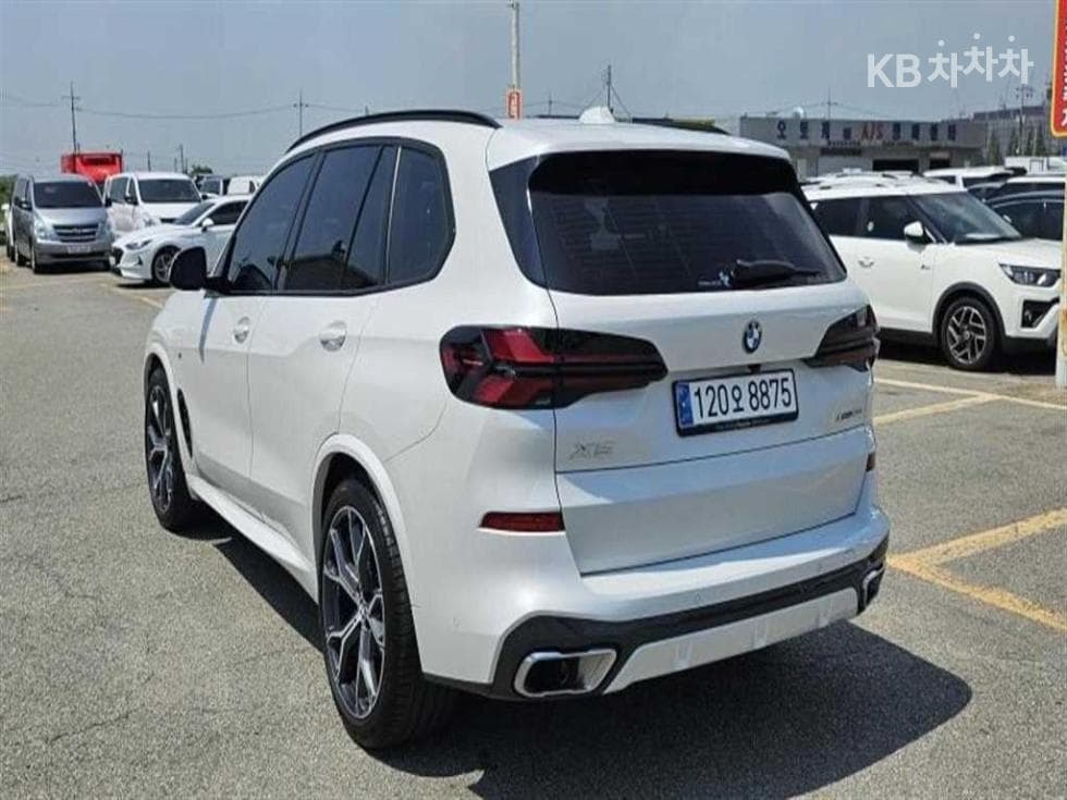 BMW - X5 | xDrive 40 M Sport 4