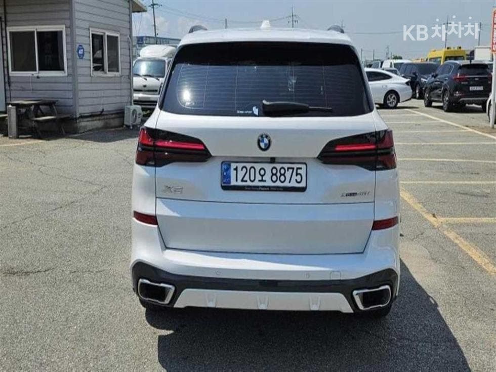 BMW - X5 | xDrive 40 M Sport 5
